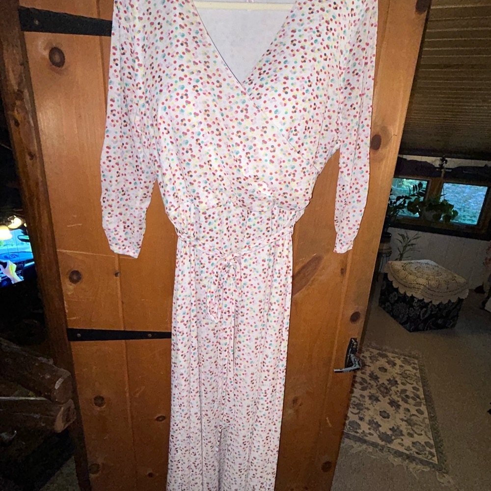 Polka dot Cream Maxi-dress